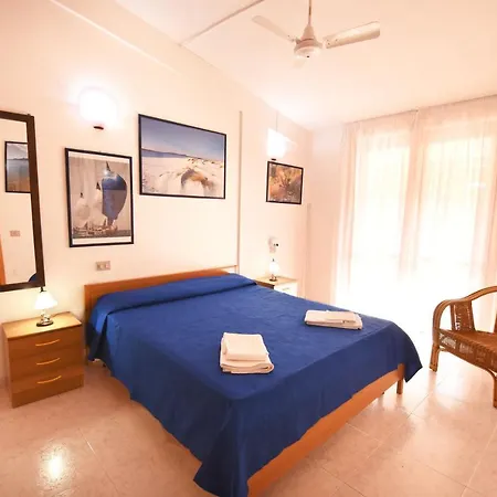 アパートホテル Residenza Le Due Palme 3*