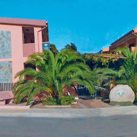 Residenza Le Due Palme فيلاّسيمِيوس
